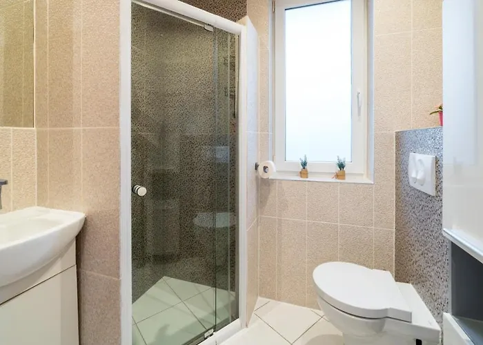 Na Wilczej, Sun & Snow * 卡尔帕奇